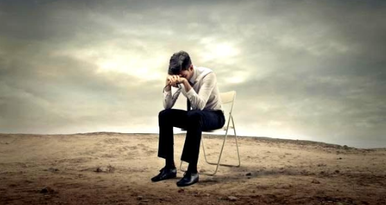 Neden Boşlukta Hissediyorum?