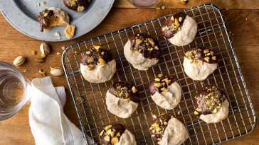 Çikolata Ve Fıstıklı Kurabiye Çerez Tarifi