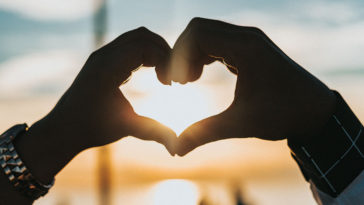 Koşulsuz Sevgi İlişkiyi Kurtarır mı?