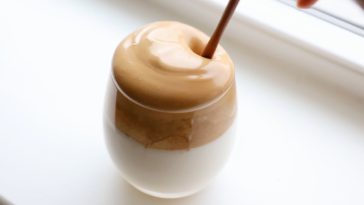 Dalgona Kahvesi Nasıl Yapılır?